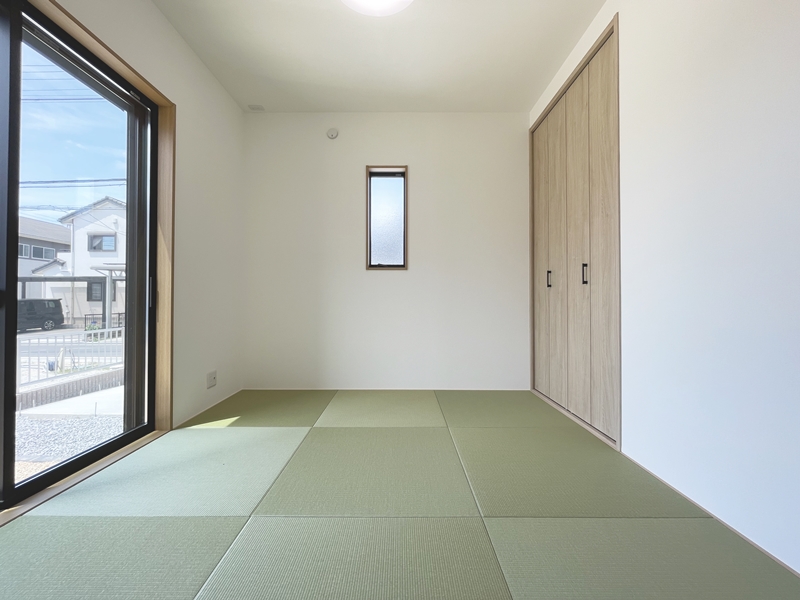 4号地　琉球畳でお手入れがしやすくカビも生えにくい和室に！ 日当たりも良くお昼寝に最適な空間です♪